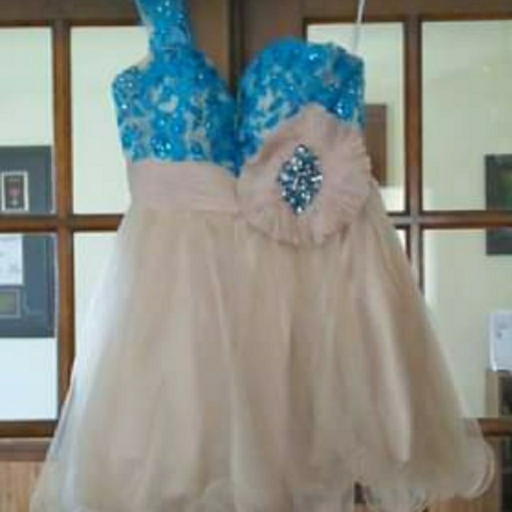 Homecoming dress